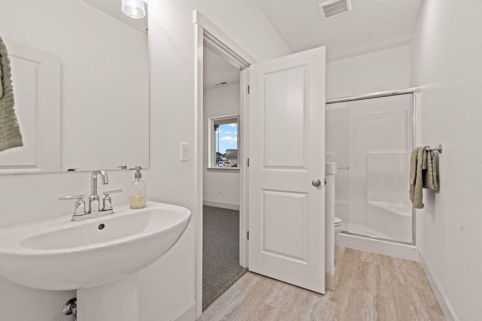 Photo of 3422 NW 11th Court 51 of 62