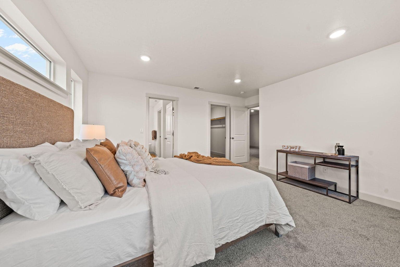 Photo of 3422 NW 11th Court 54 of 62