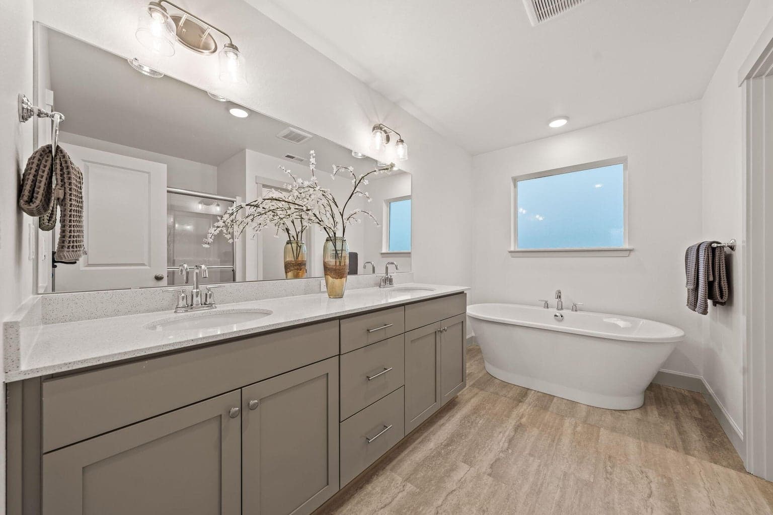 Photo of 3422 NW 11th Court 55 of 62