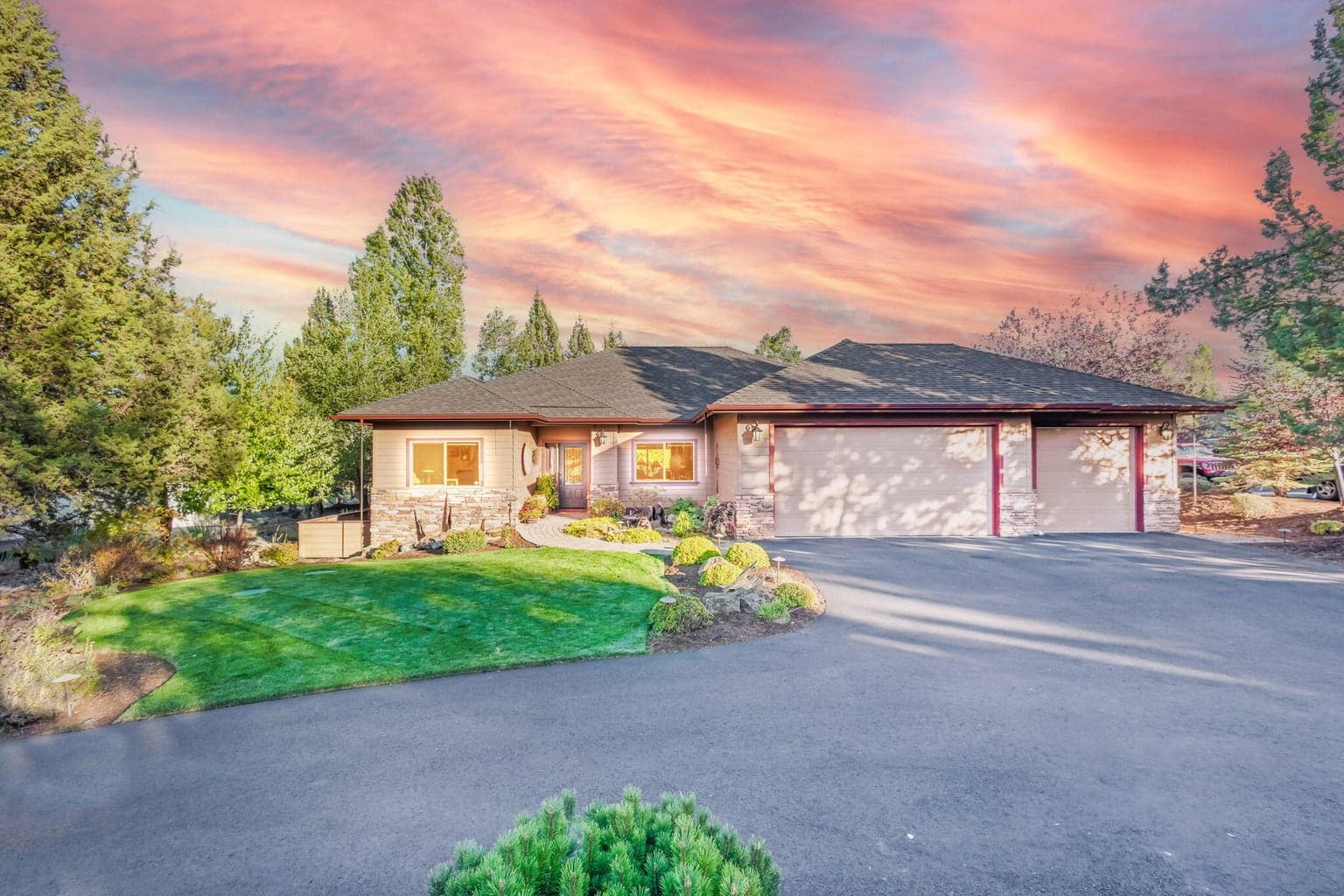 Photo of 370 Avocet Court 55 of 55