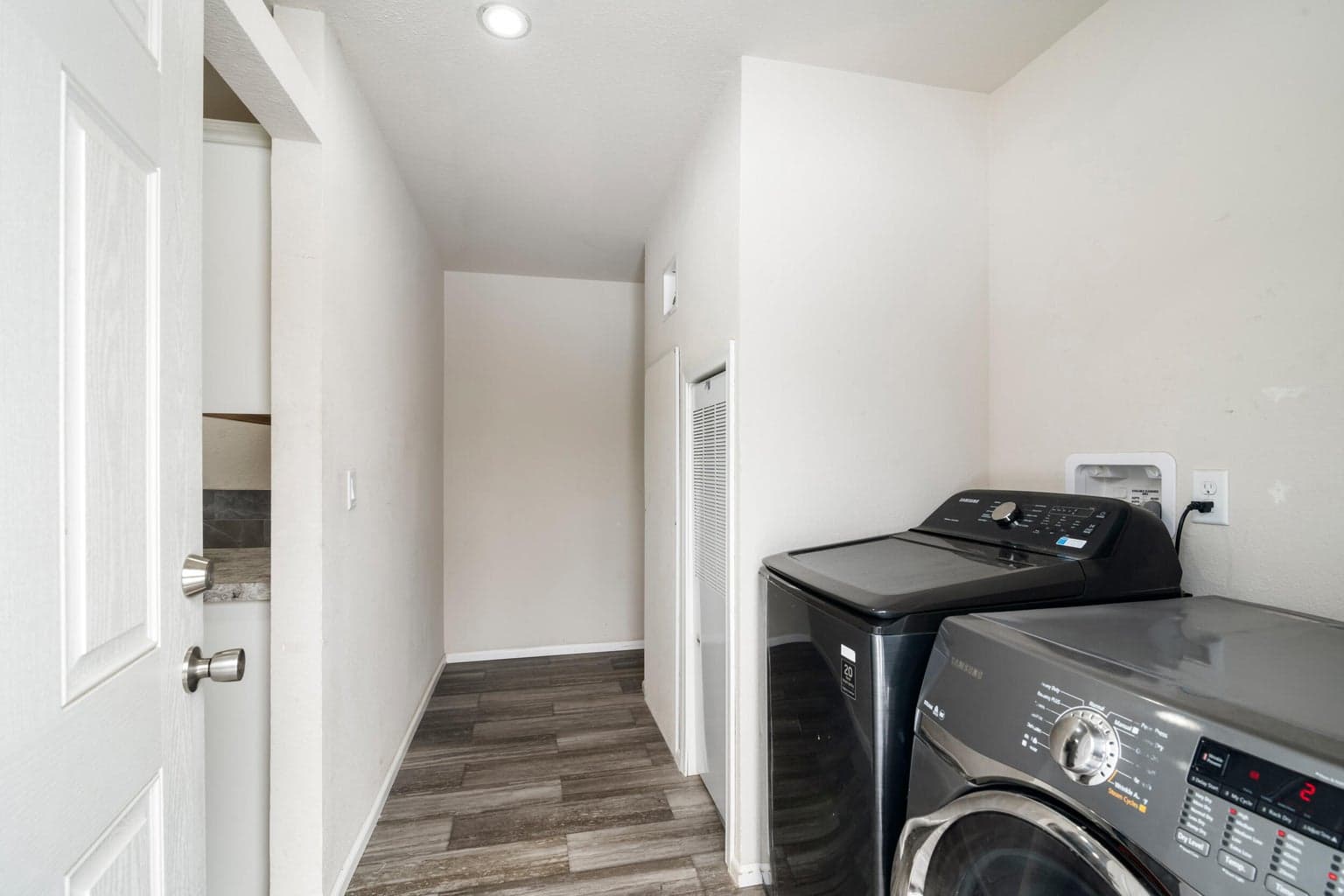 Photo of 11841 Alderwood Drive 16 of 18