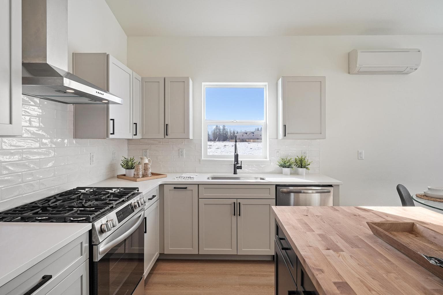 Photo of 51731 Morning Pine Drive 15 of 53