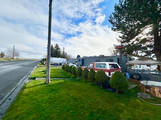 Photo of 1009 Clark 3 of 10