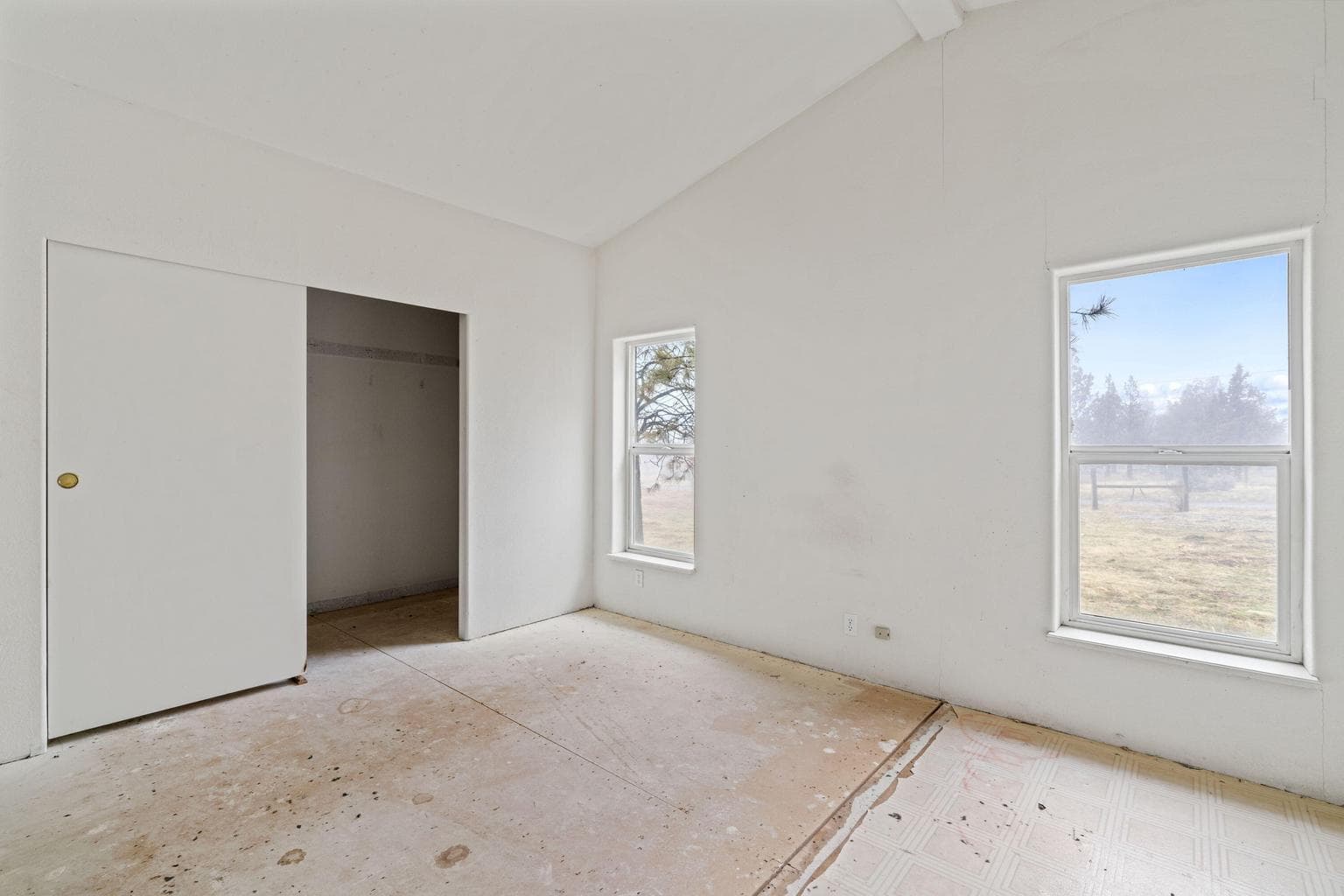 Photo of 14167 SE Gatling Way 19 of 36