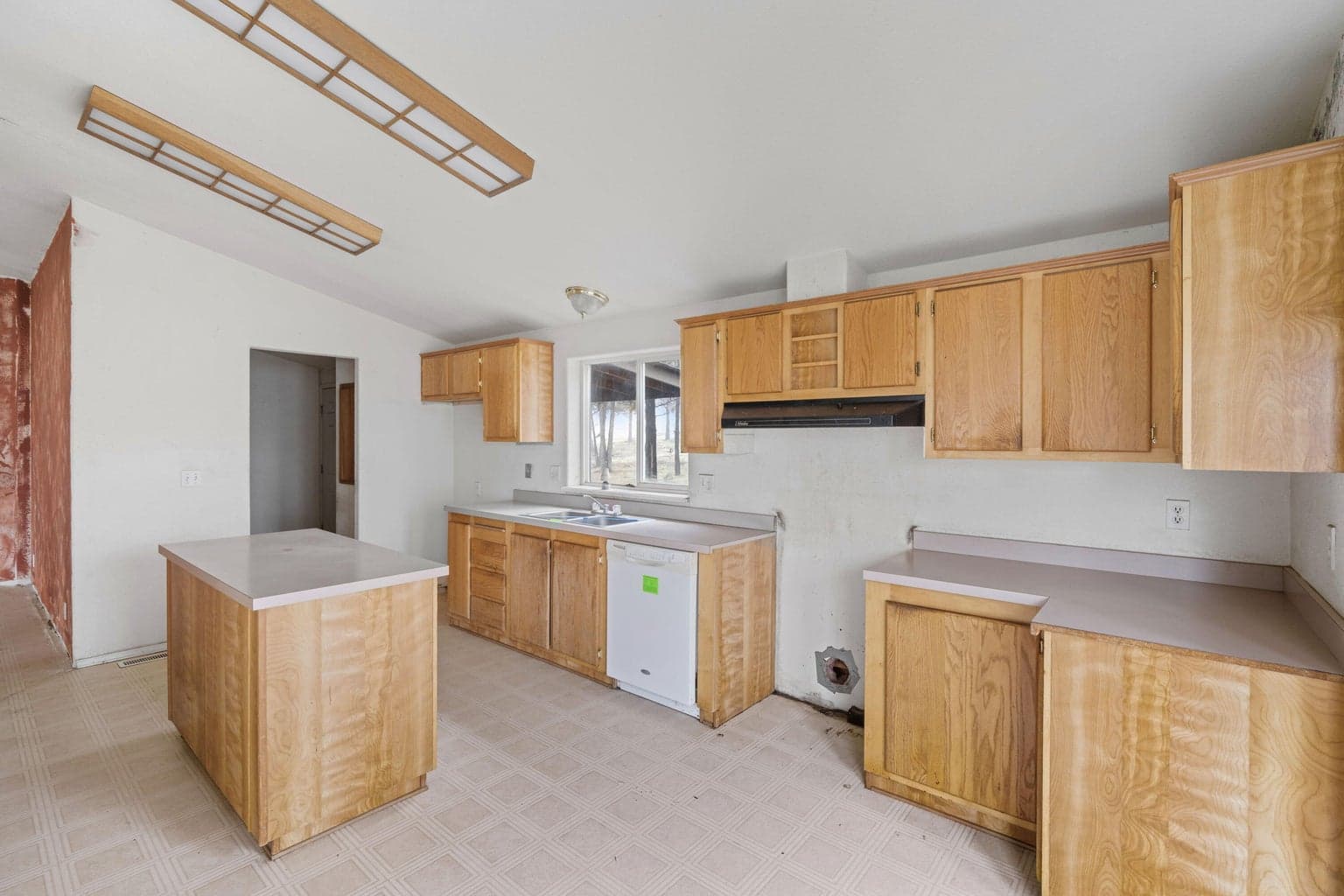 Photo of 14167 SE Gatling Way 23 of 36