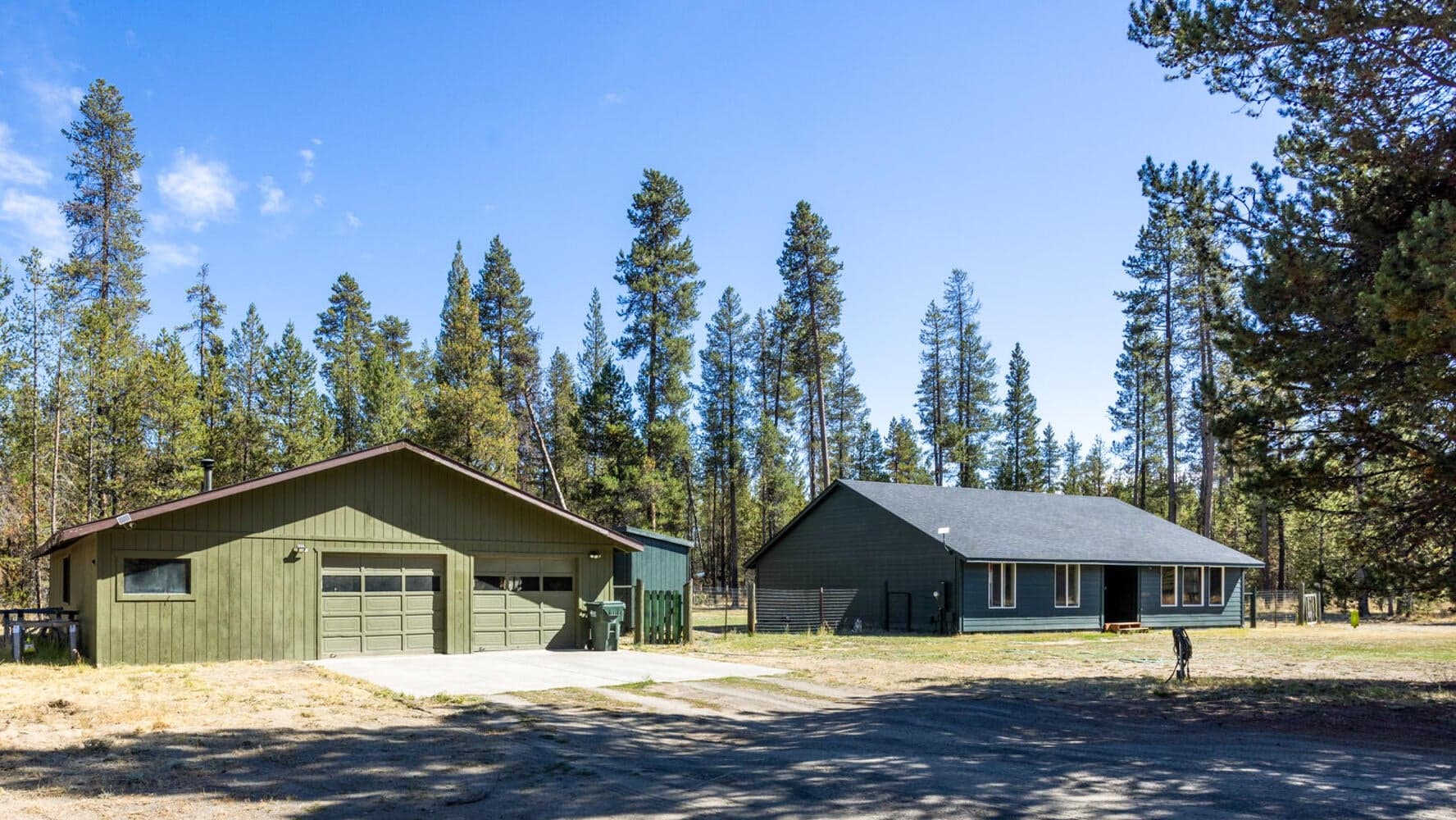 Photo of 16320 Paulina View Road 1 of 38