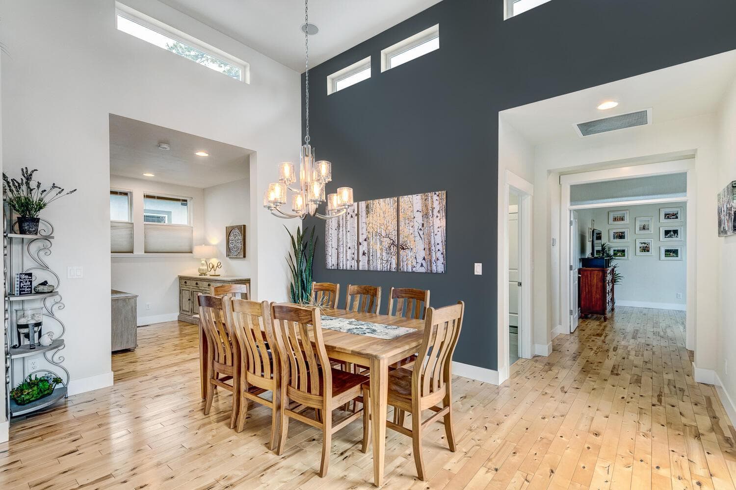 Photo of 63364 NW Milestone Drive 14 of 26