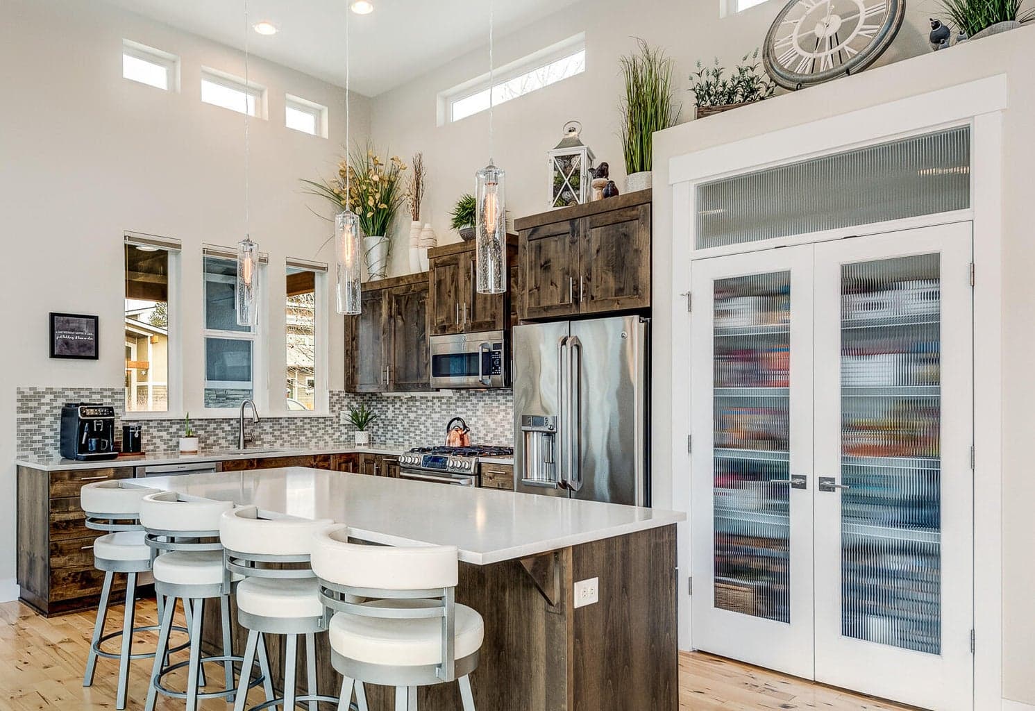 Photo of 63364 NW Milestone Drive 11 of 26