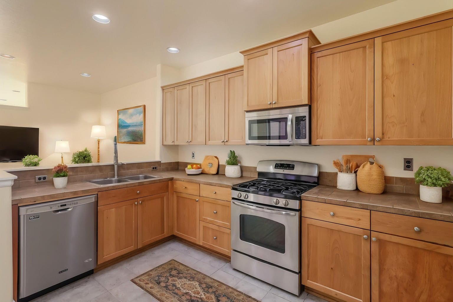 Kitchen virtually staged
