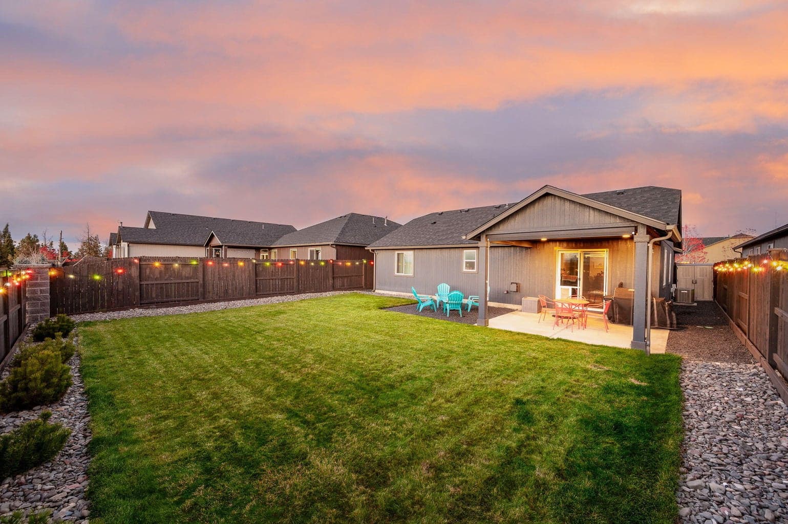 Photo of 1049 26th 5 of 51