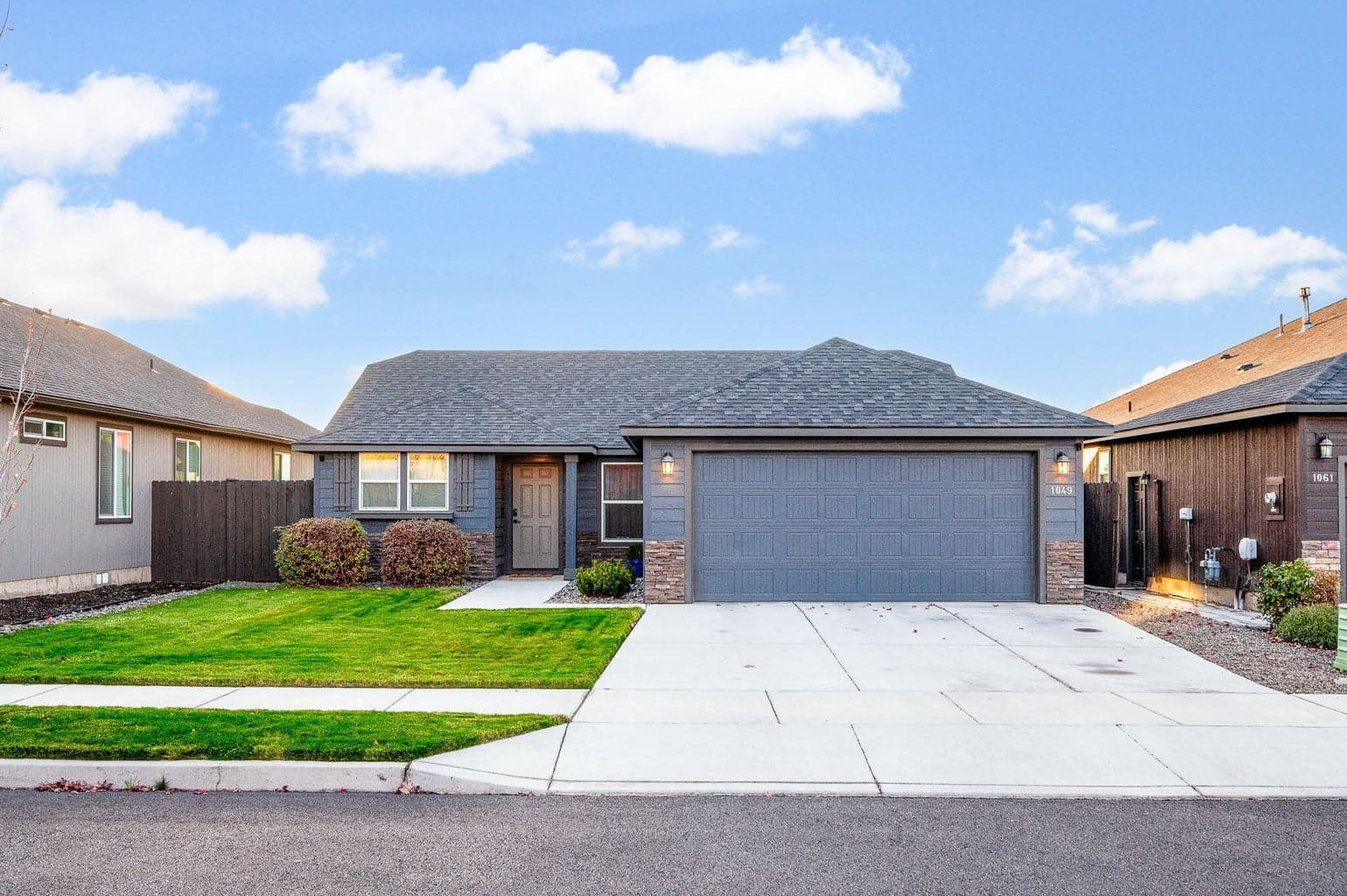 Photo of 1049 NW 26th Way 7 of 51