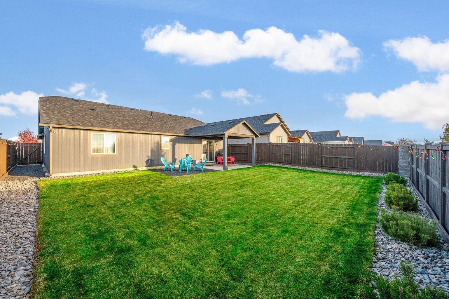Photo of 1049 NW 26th Way 11 of 51