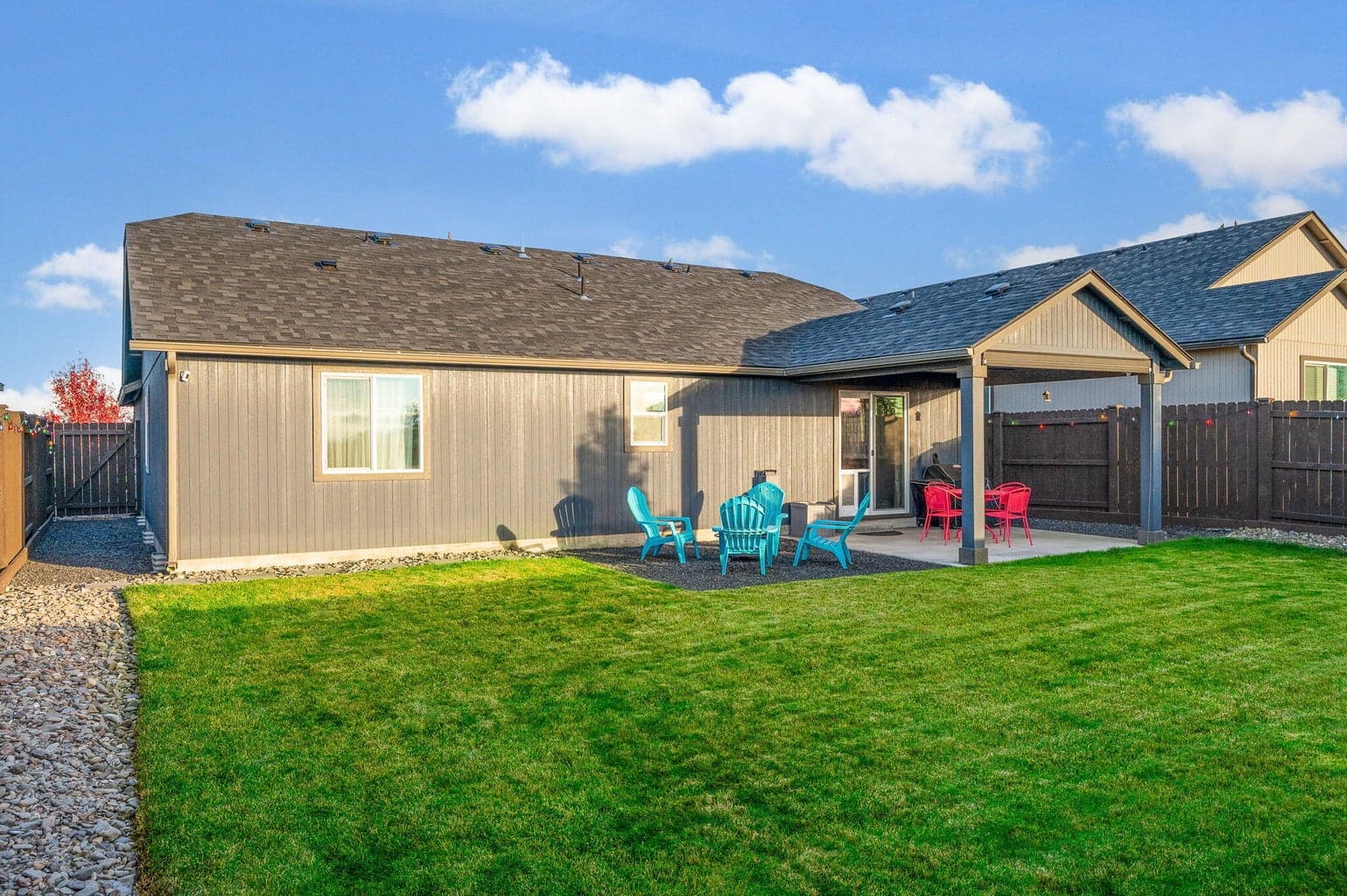 Photo of 1049 NW 26th Way 12 of 51