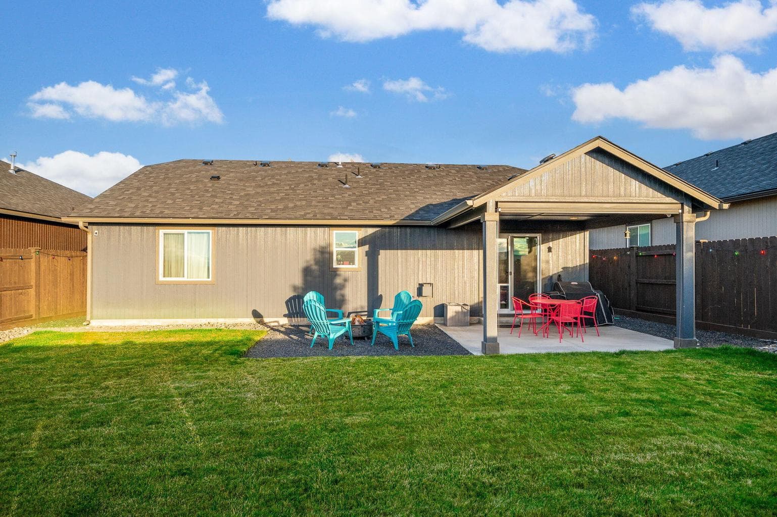 Photo of 1049 NW 26th Way 13 of 51