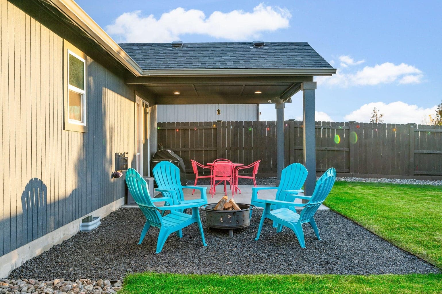 Photo of 1049 NW 26th Way 15 of 51