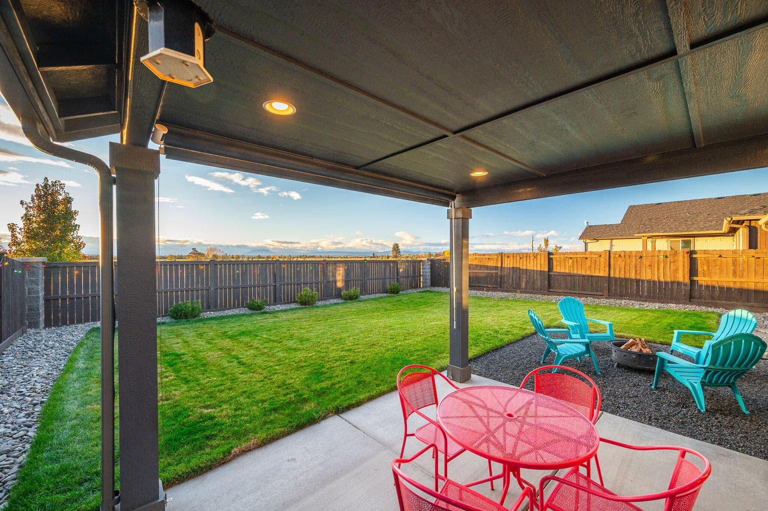 Photo of 1049 NW 26th Way 16 of 51
