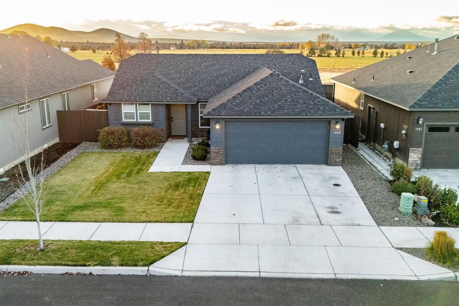 Photo of 1049 NW 26th Way 17 of 51