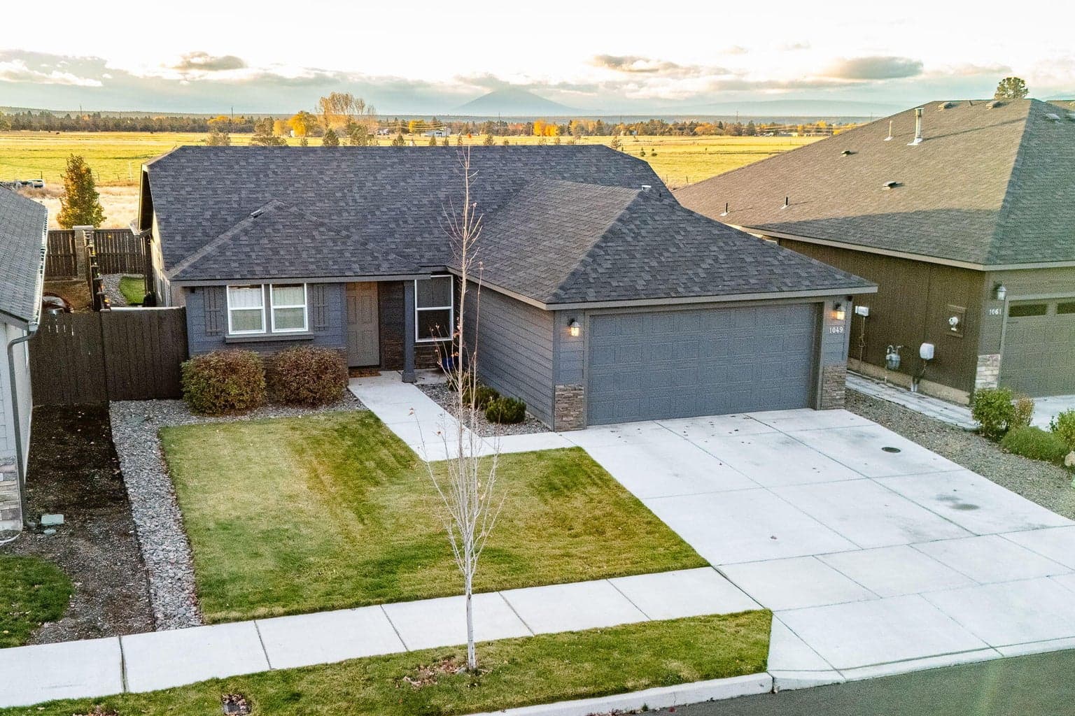 Photo of 1049 NW 26th Way 19 of 51