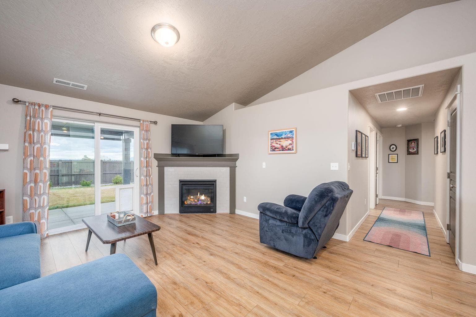 Photo of 1049 NW 26th Way 37 of 51