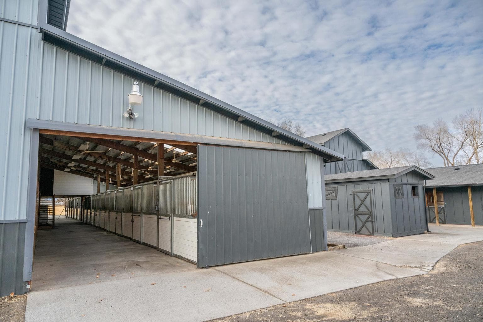 Photo of 22333 Nelson Road 32 of 97