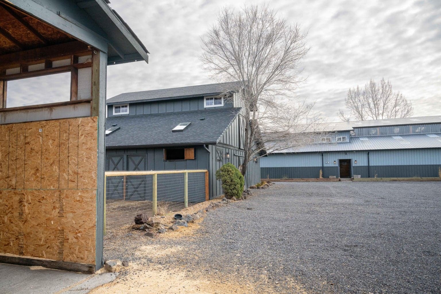 Photo of 22333 Nelson Road 35 of 97