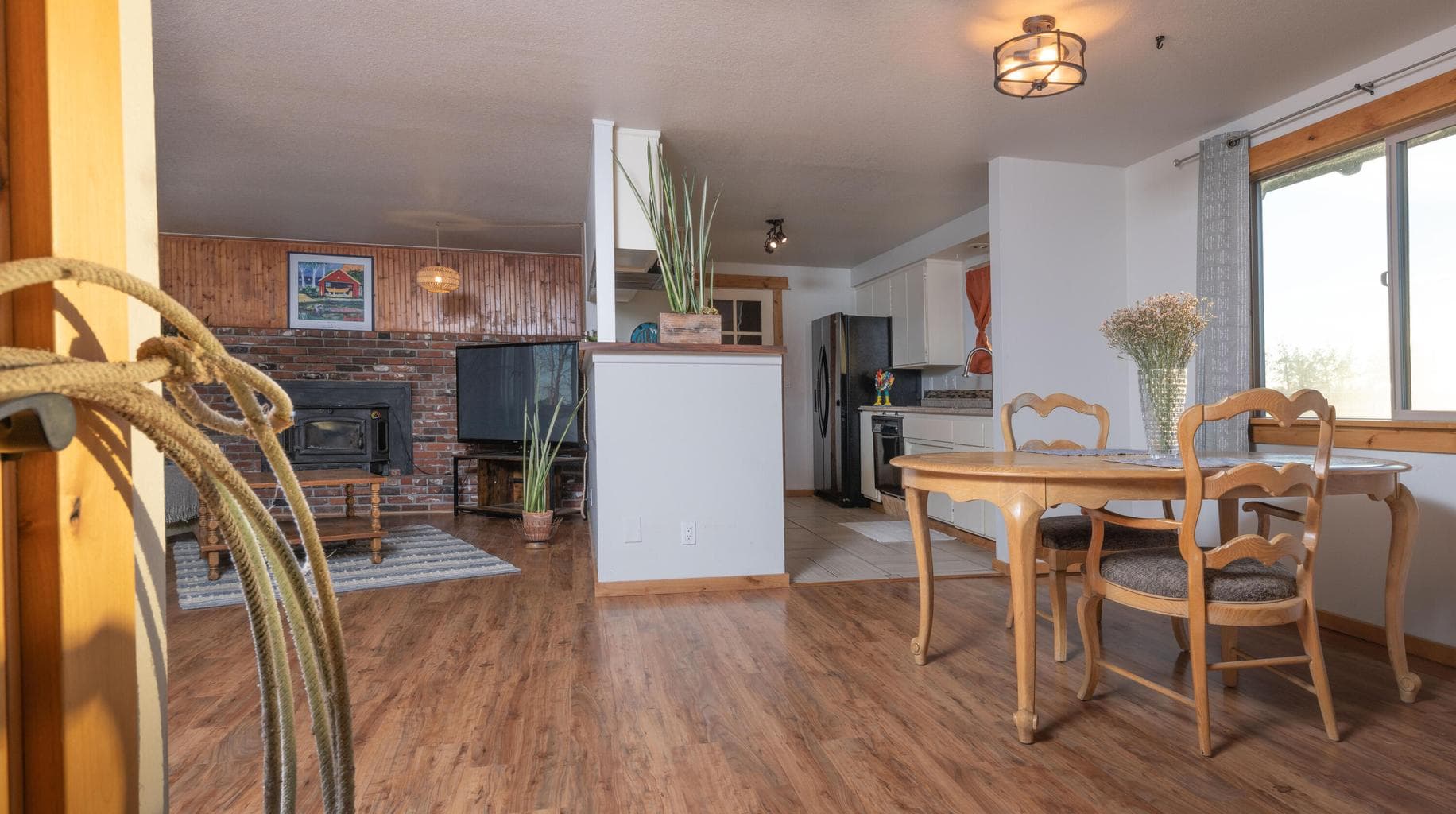 Photo of 22333 Nelson Road 61 of 97