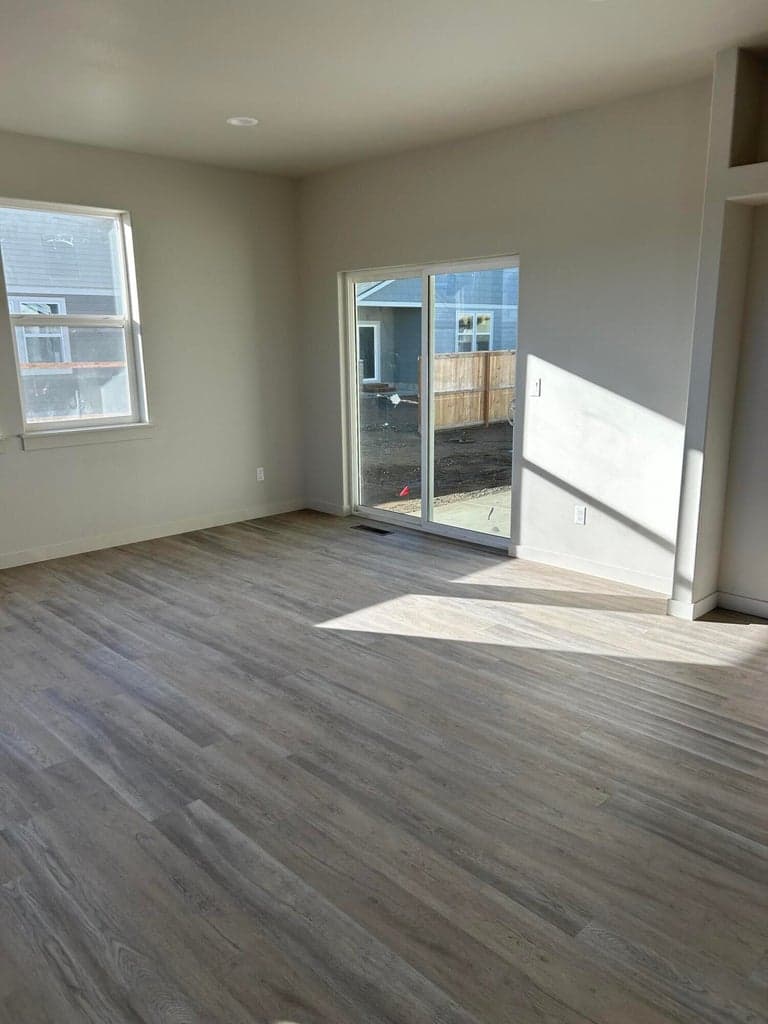 Photo of 3112 NW Dogwood Avenue 14 of 14