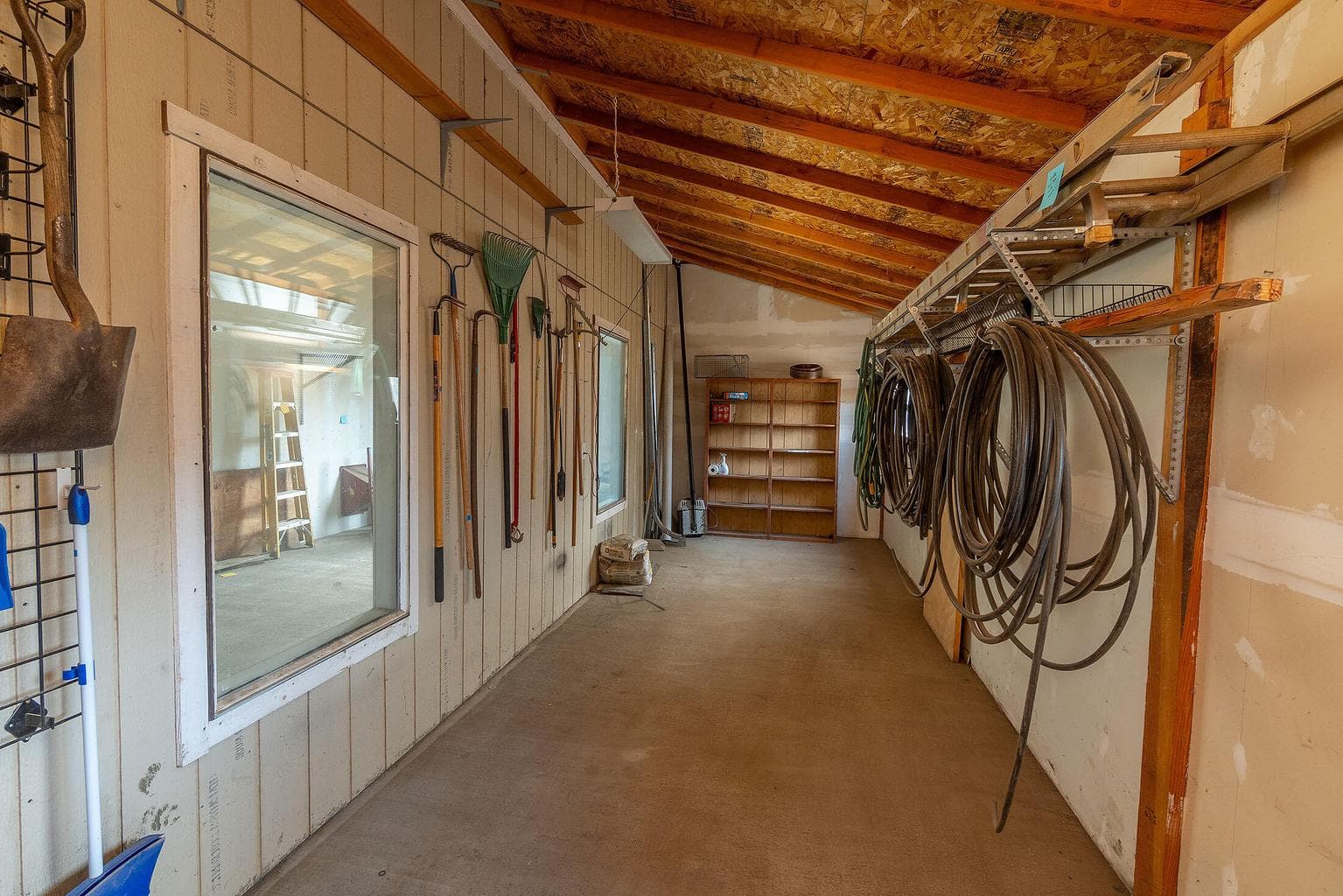 Photo of 60895 Jennings Road 43 of 46