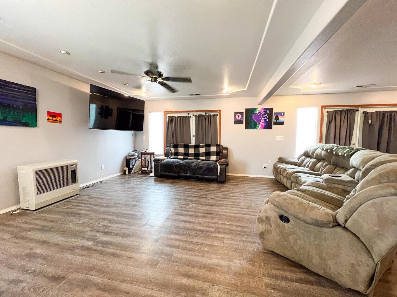 Photo of 55550 McKern 5 of 30