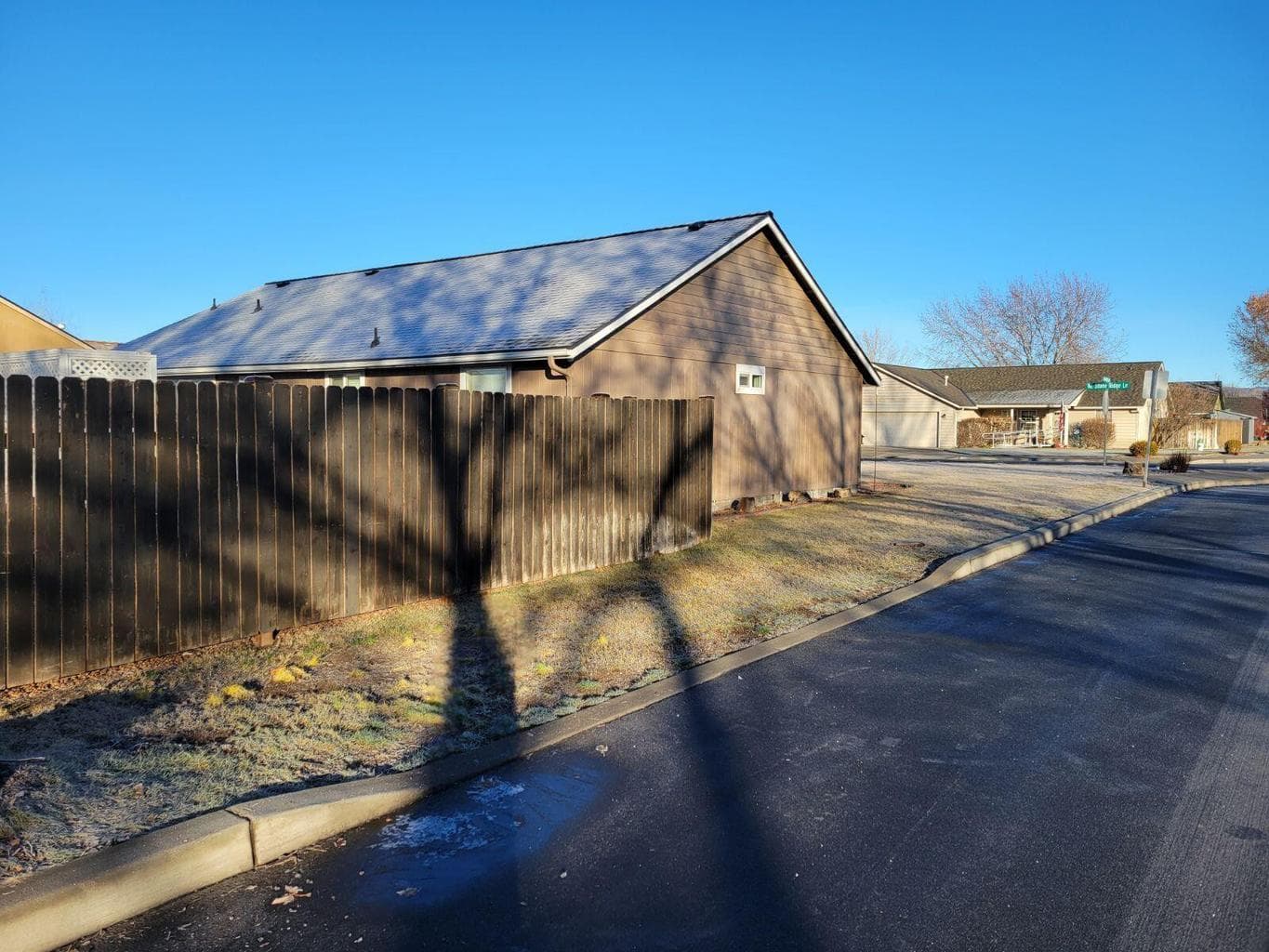 Photo of 694 NE Stone Ridge Lane 28 of 29