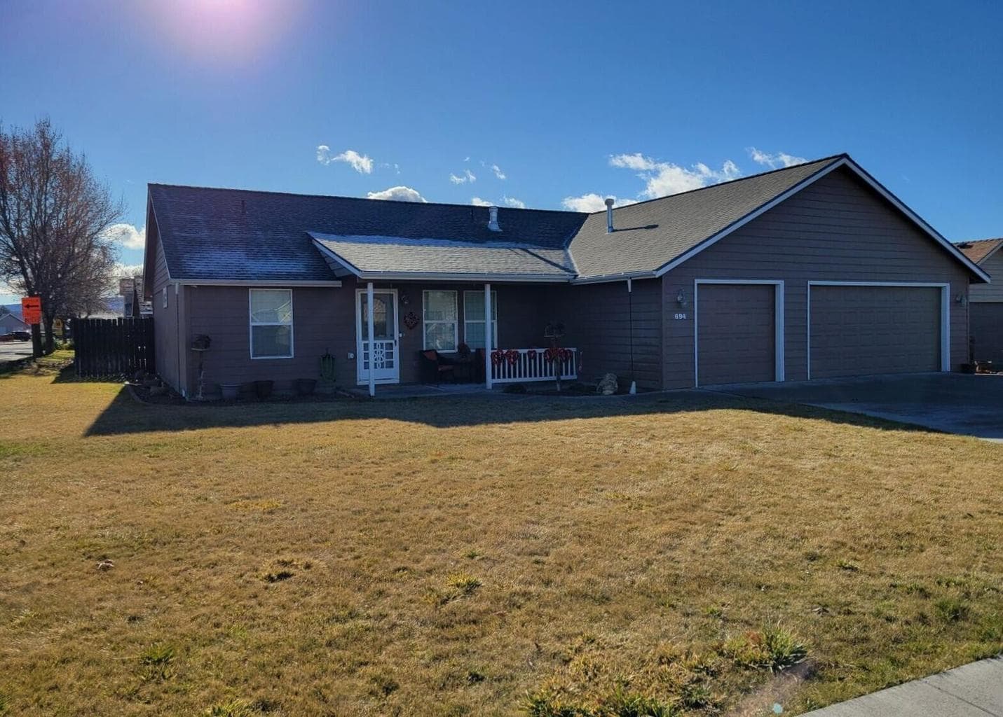 Photo of 694 Stone Ridge 2 of 29