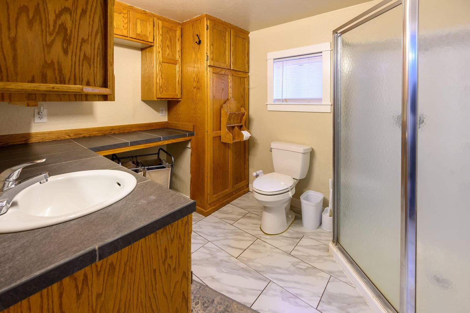 Photo of 670 SE Dunham Street 13 of 38