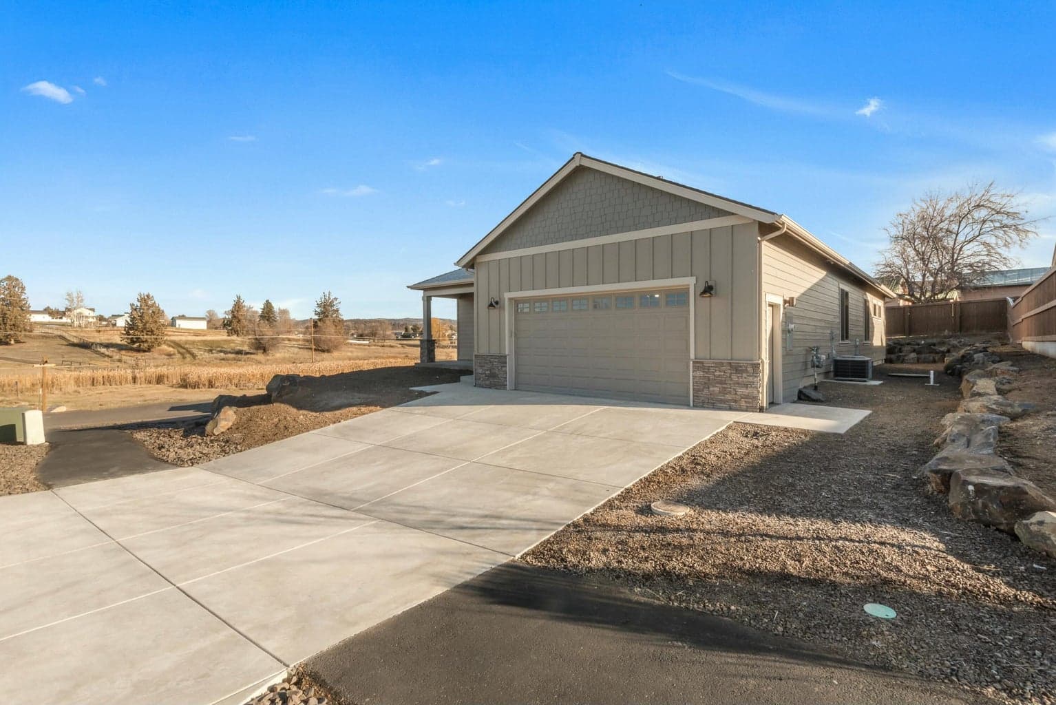 Photo of 3082 NW Horseshoe Lane 26 of 26