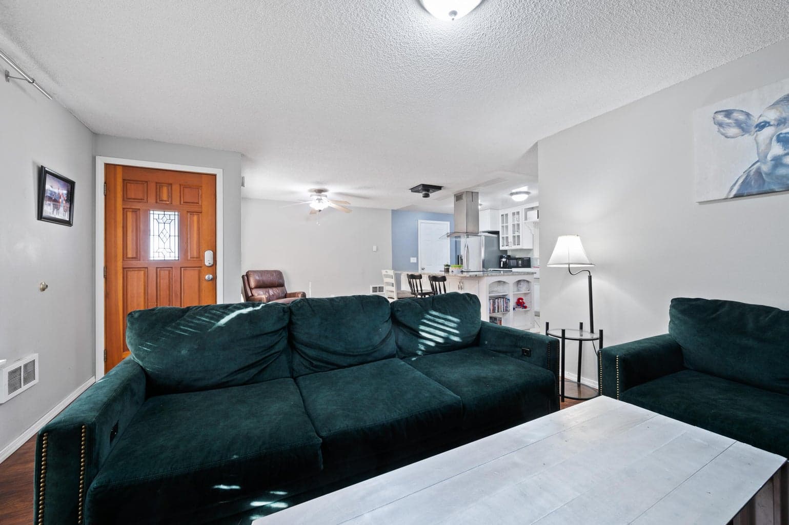 Photo of 286 SE D Street 14 of 40