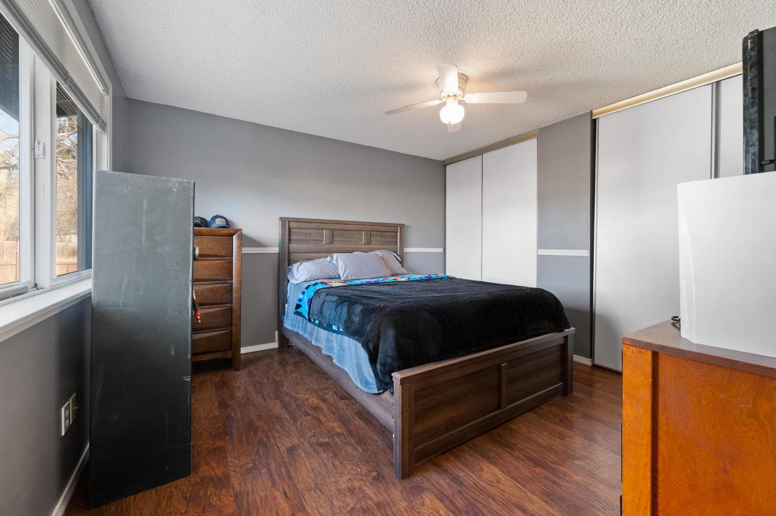 Photo of 286 SE D Street 30 of 40