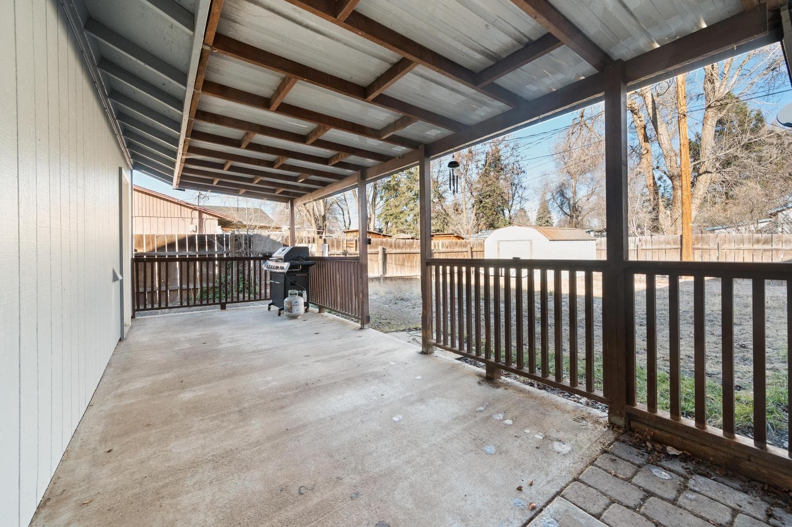 Photo of 286 SE D Street 31 of 40