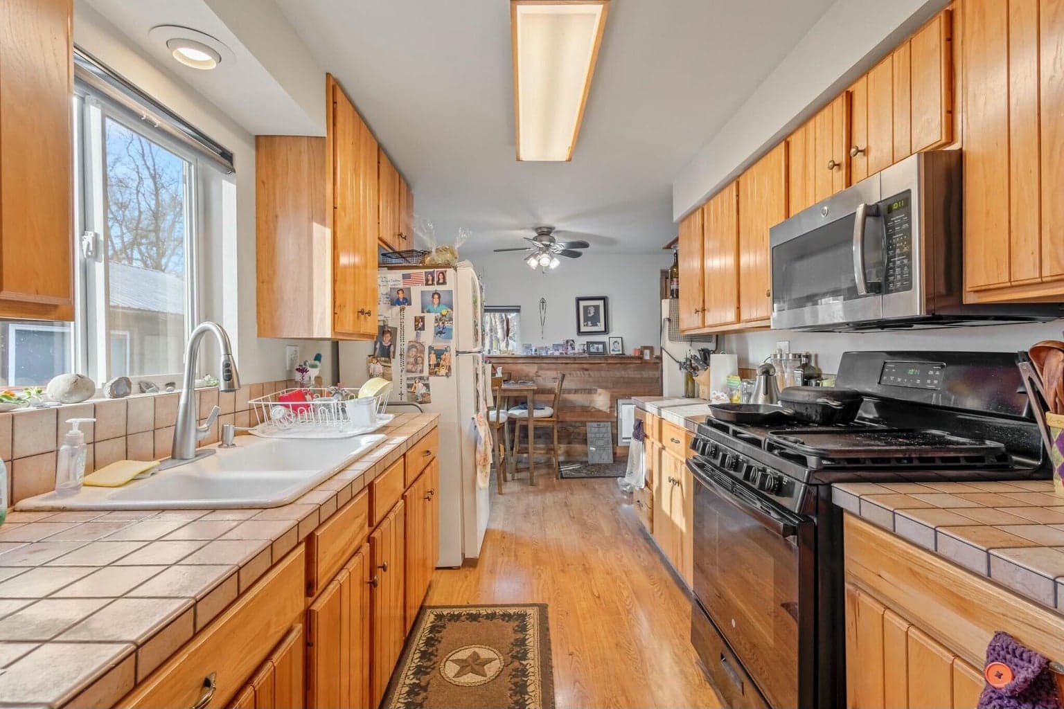 Photo of 1460 NE Mason Drive 8 of 41