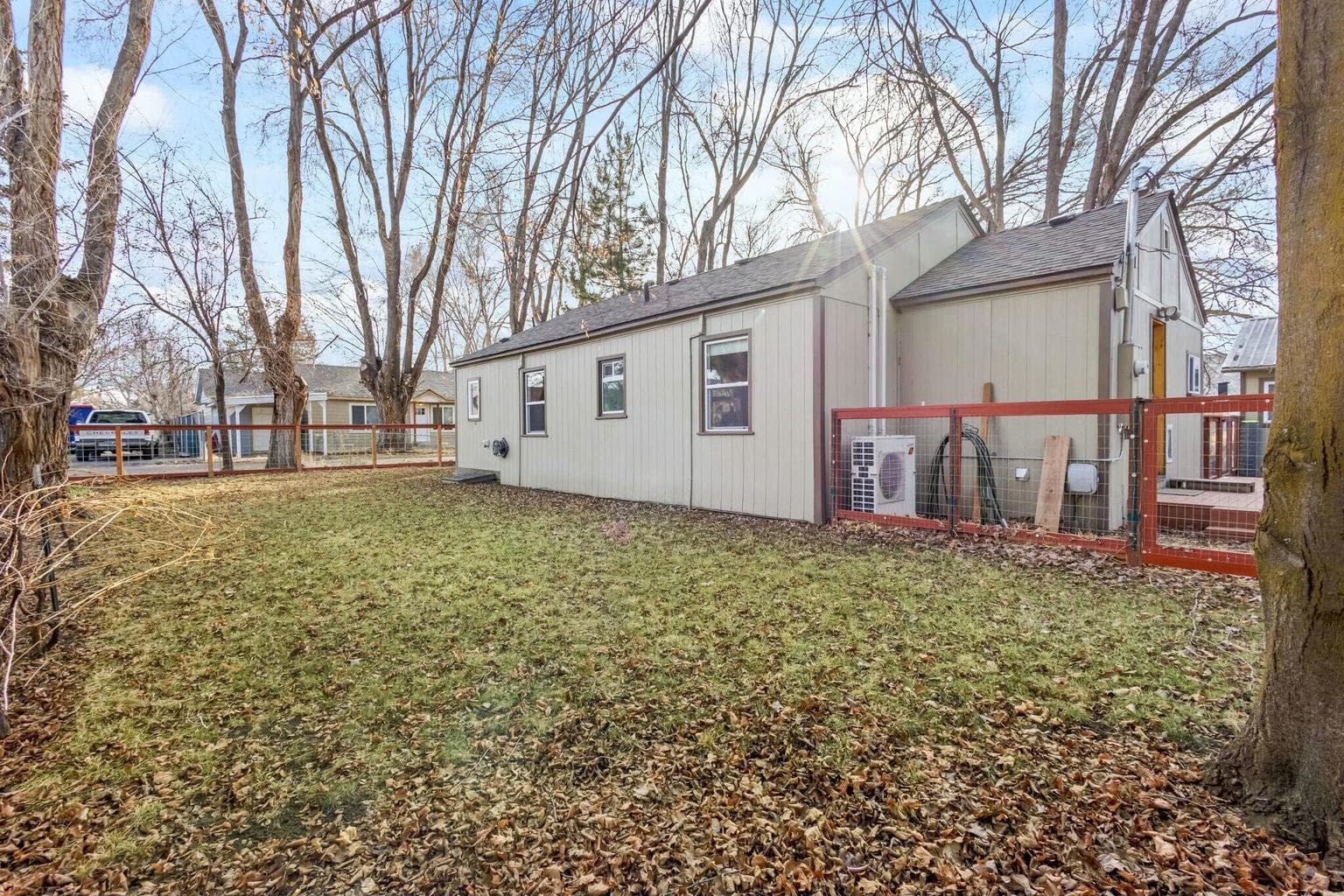 Photo of 1460 NE Mason Drive 25 of 41