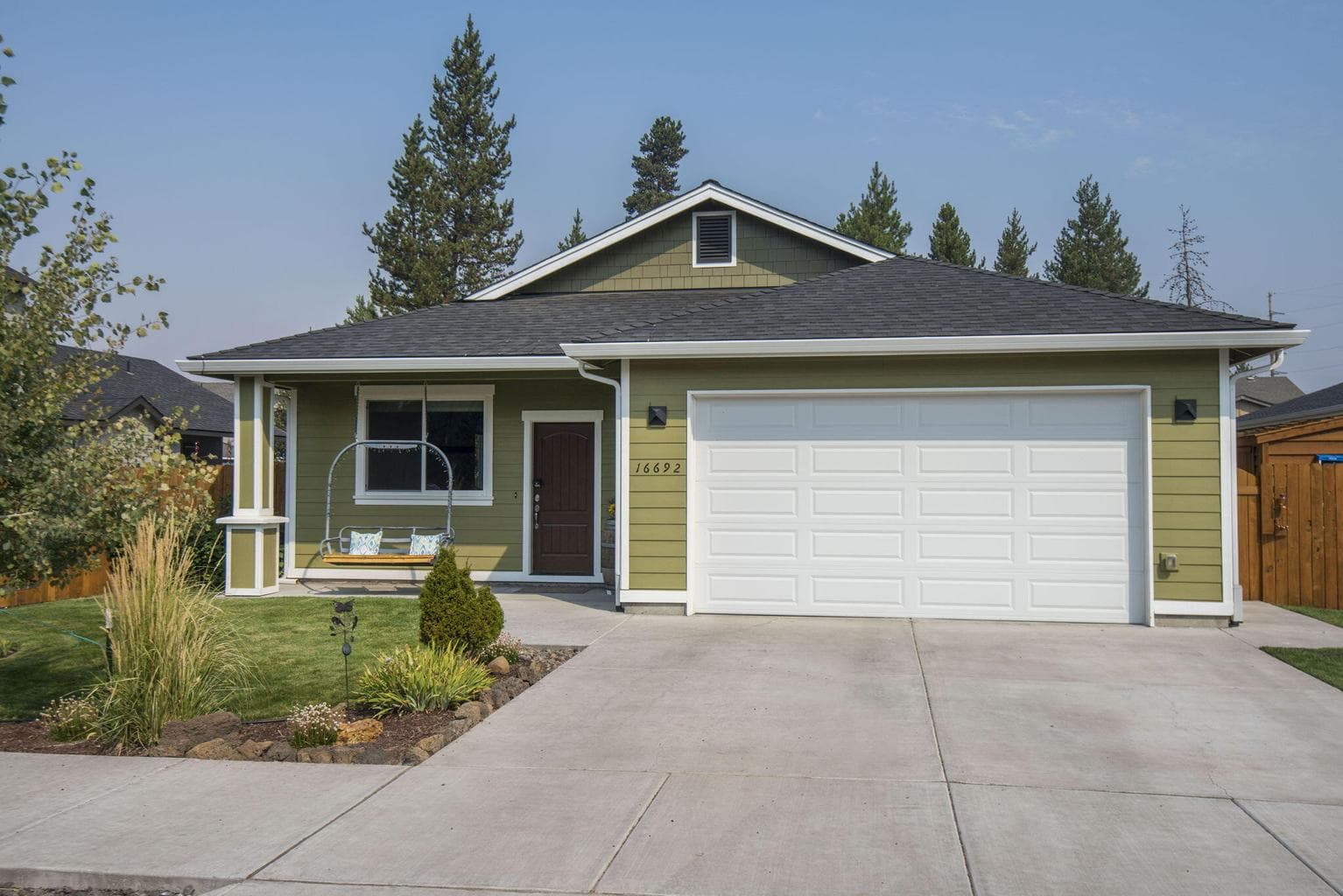 Photo of 16692 Cabin Lake Lane 2 of 24