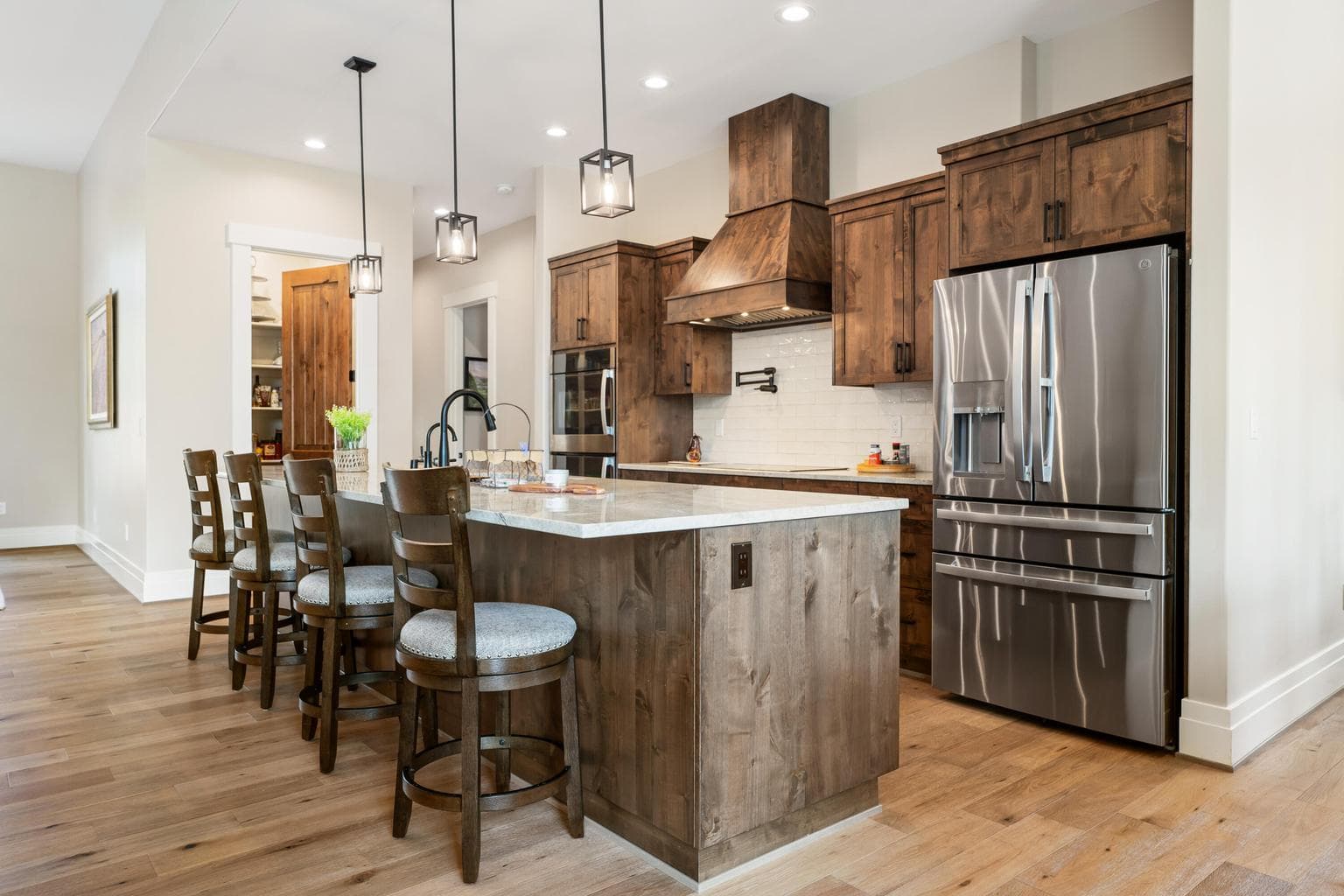 Photo of 16837 Golden Stone Drive 17 of 49