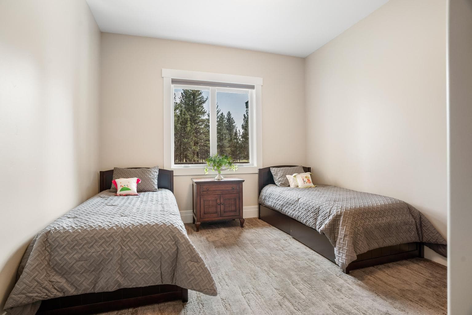 Photo of 16837 Golden Stone Drive 27 of 49
