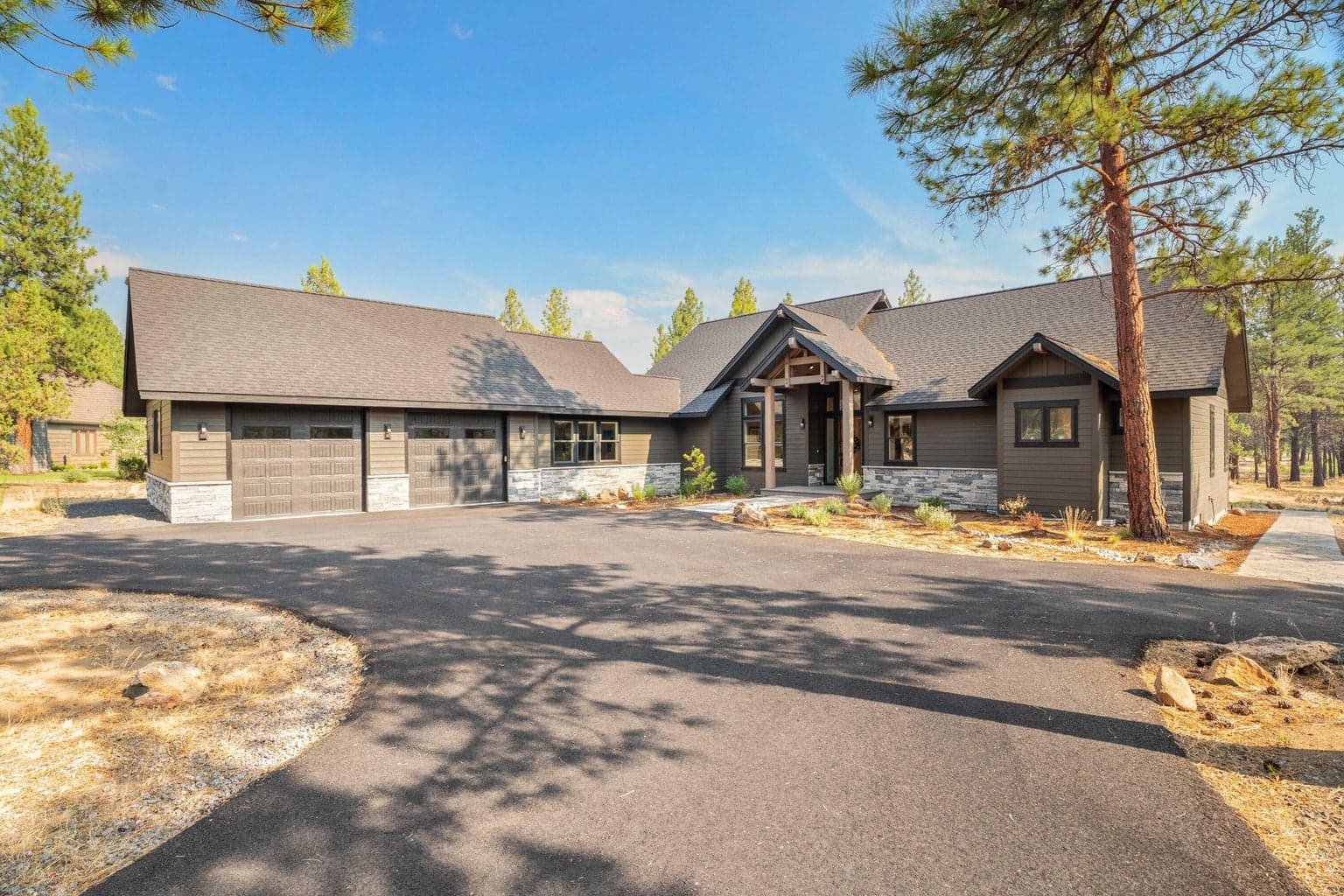 Photo of 16837 Golden Stone Drive 46 of 49