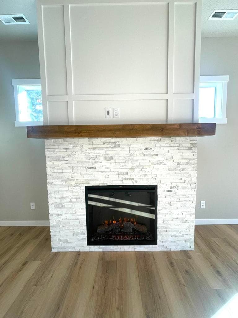Photo of 131 W Clearpine Drive 20 of 32