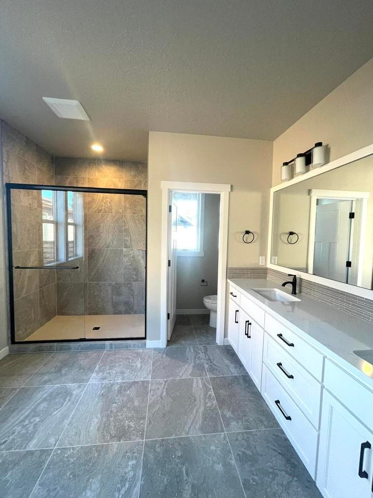 Photo of 131 W Clearpine Drive 24 of 32