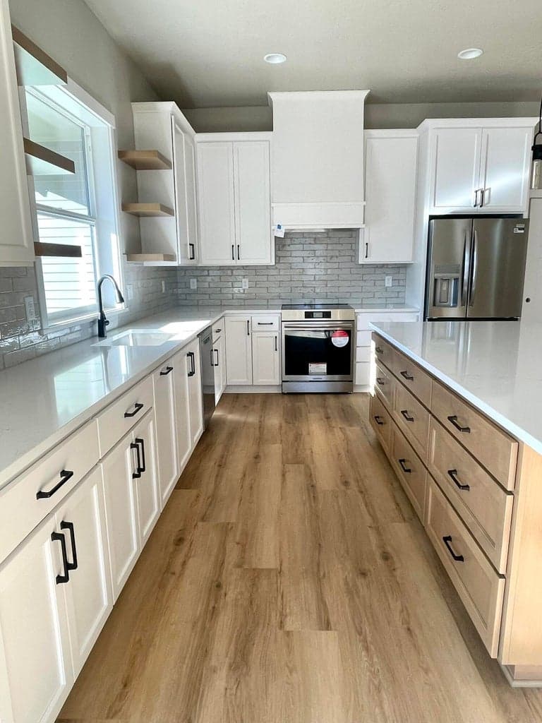 Photo of 131 W Clearpine Drive 30 of 32