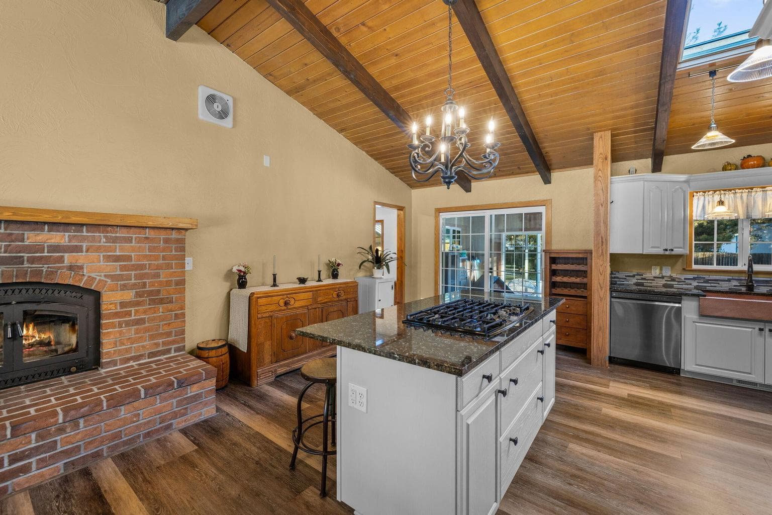 Photo of 53382 Eagle Lane 13 of 37