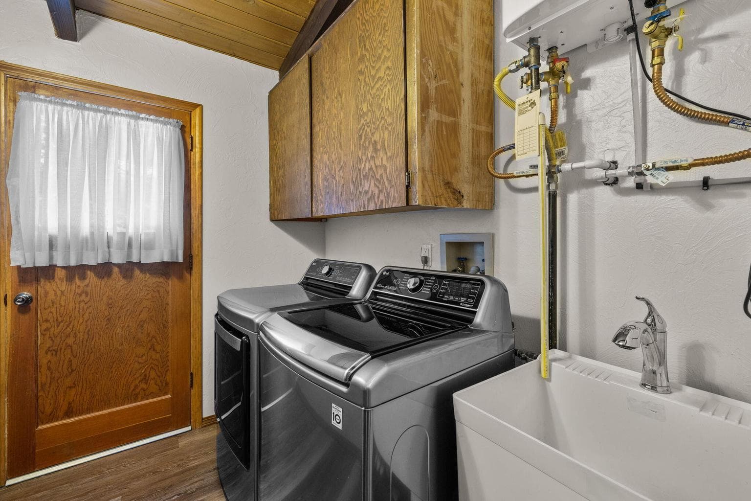 Photo of 53382 Eagle Lane 30 of 37