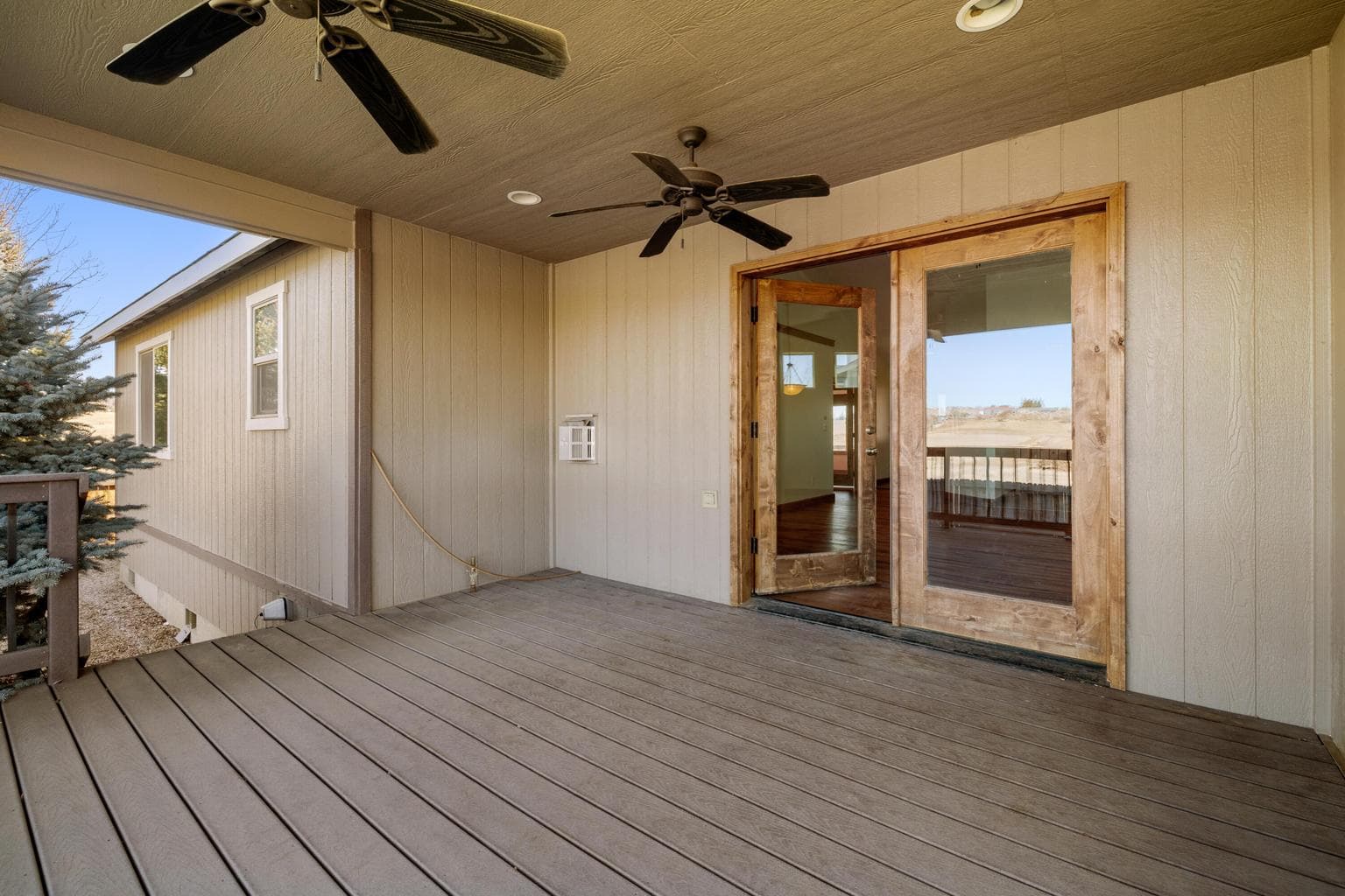 Photo of 738 NE Marigold Street 12 of 30