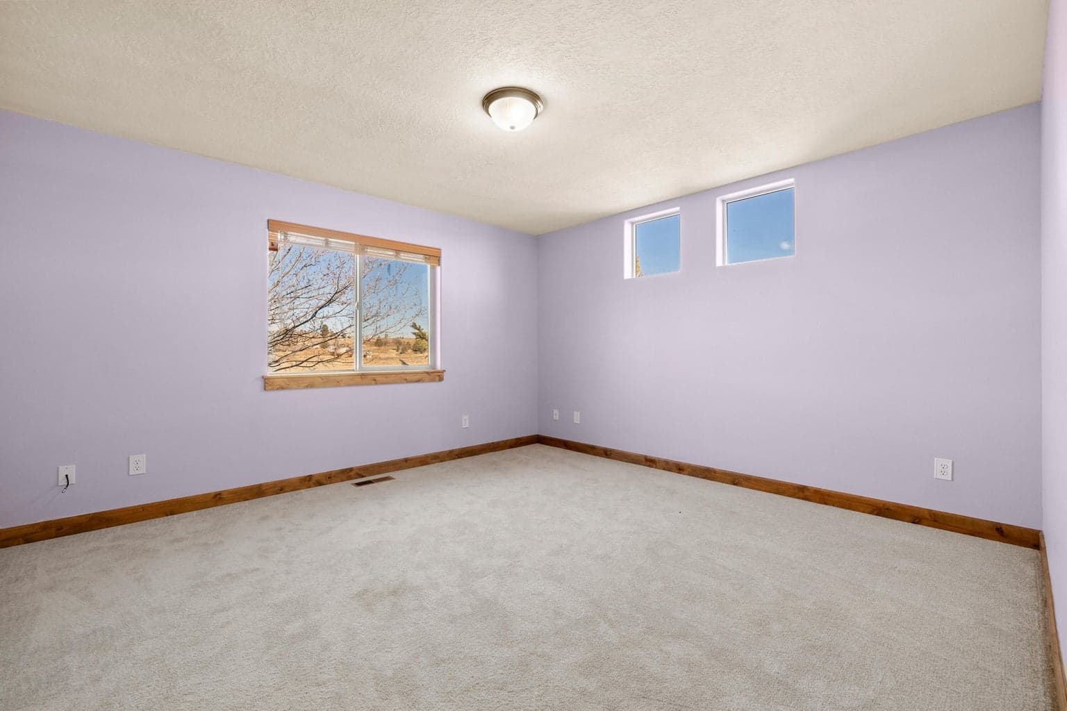 Photo of 738 NE Marigold Street 21 of 30
