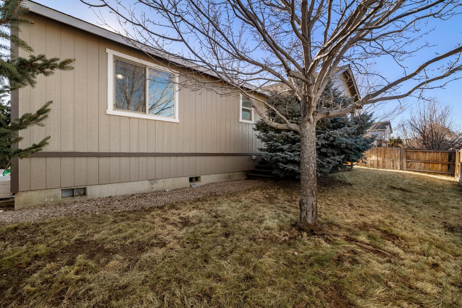 Photo of 738 NE Marigold Street 26 of 30